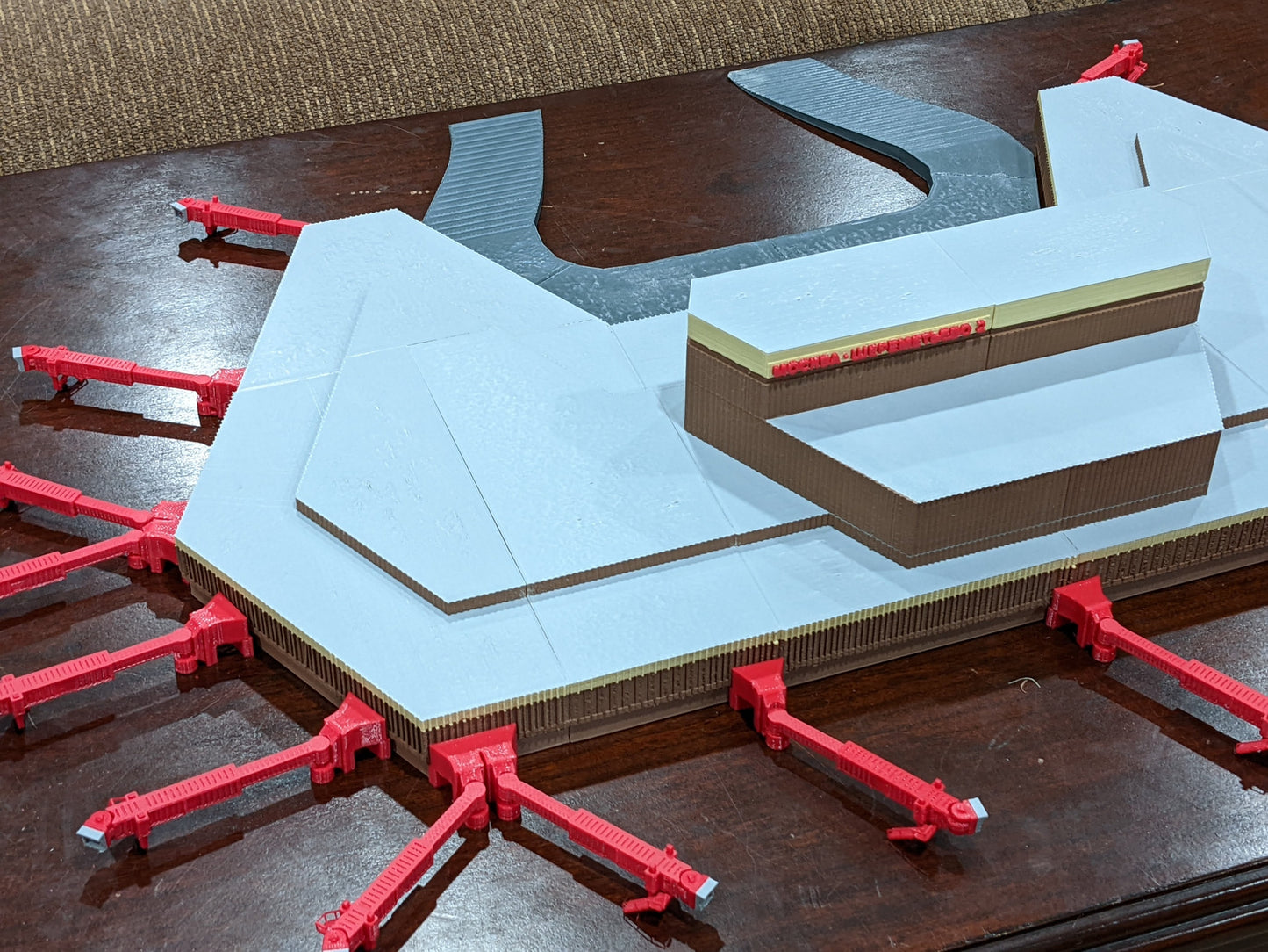1:400 Scale SVO - Sheremetyevo International Airport
