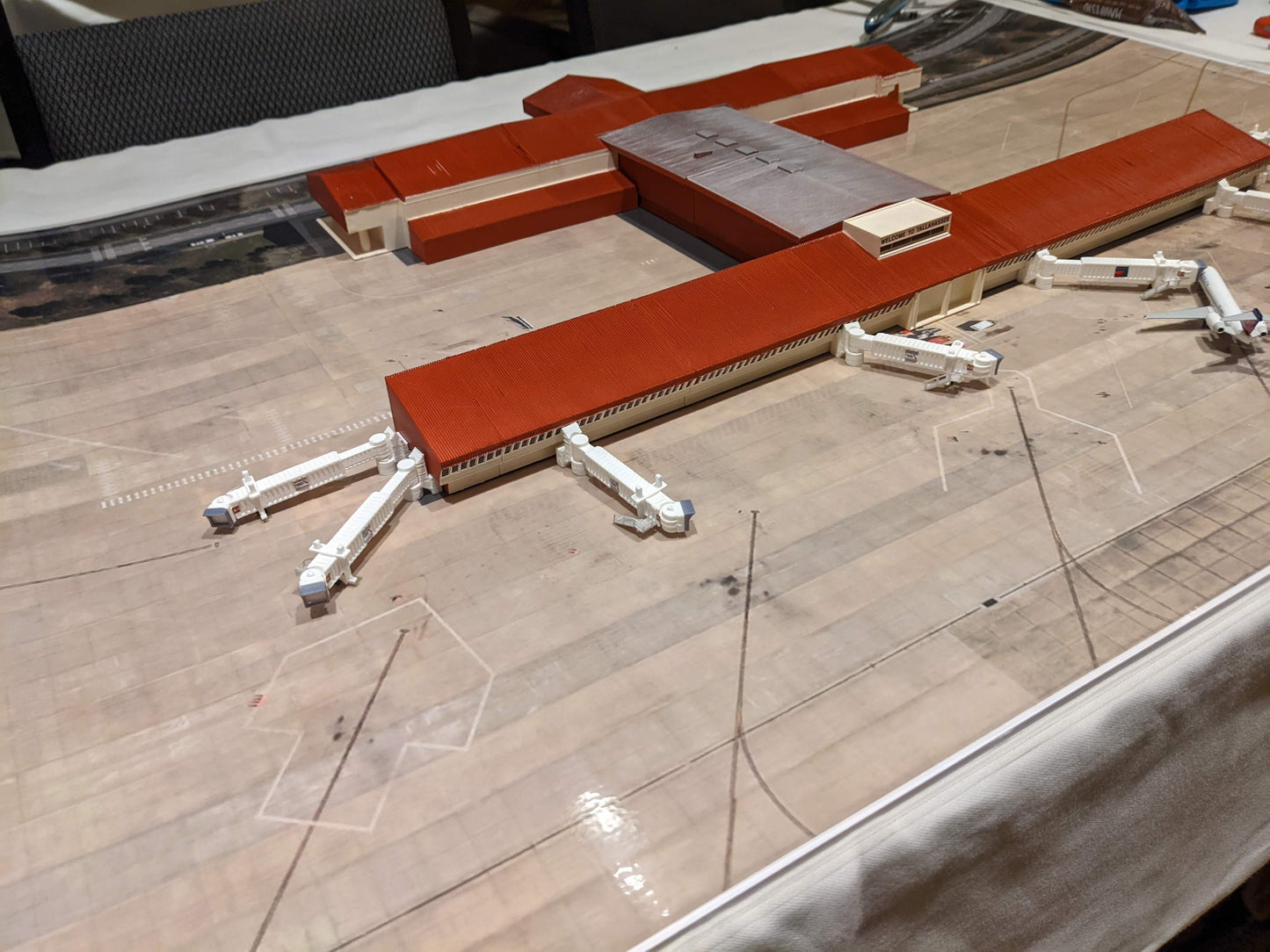 1:400 Tallahassee International Airport Terminal