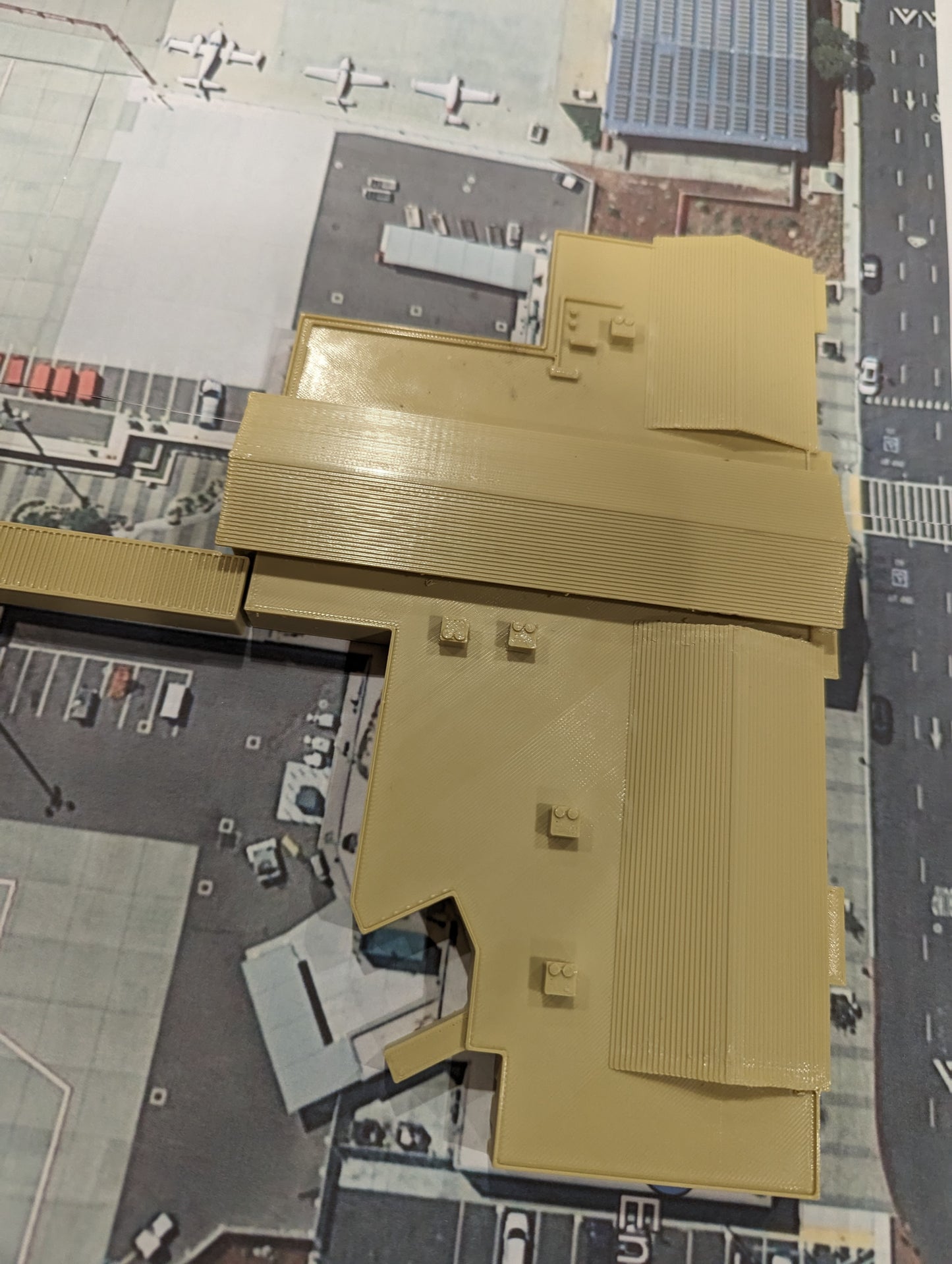 1:400 Scale SBP - San Luis Obispo County Regional Airport
