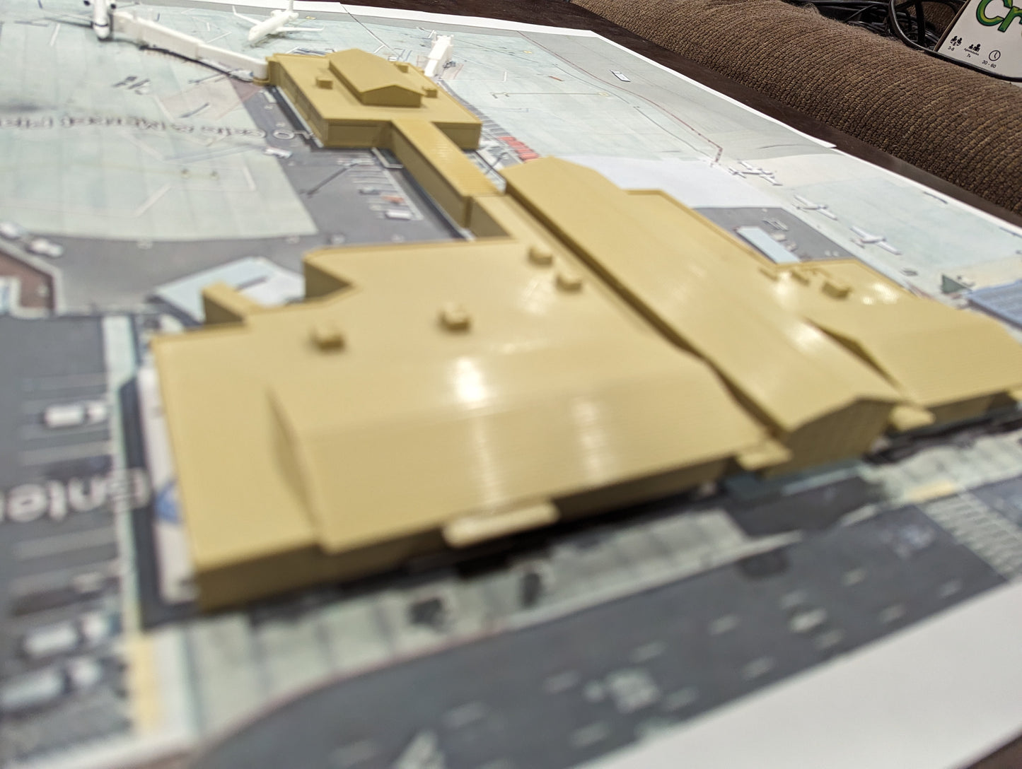 1:400 Scale SBP - San Luis Obispo County Regional Airport