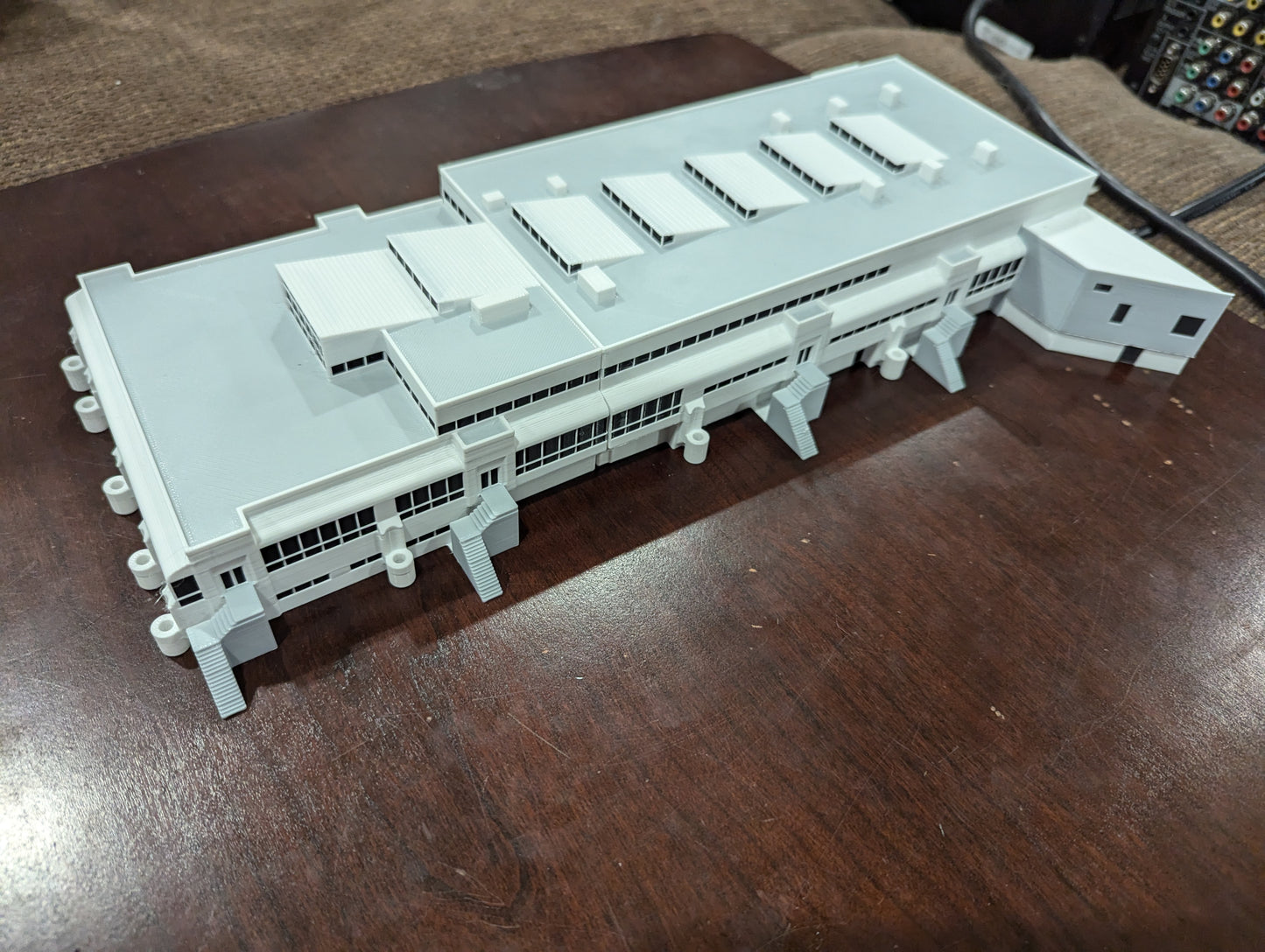 1:400 Scale LAX Terminal 2