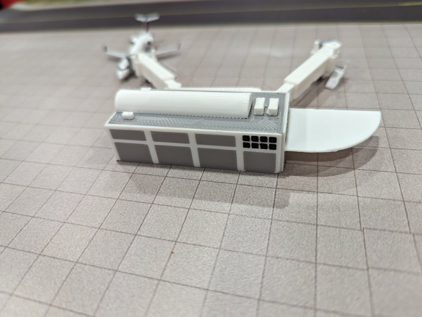 1:400 Scale LAX - Remote Terminal